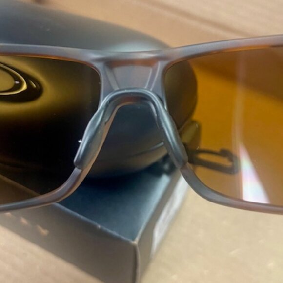 NEW OAKLEY PRIZM POLARIZED "SPLIT SHOT" SUNGLASSES - Picture 7 of 10